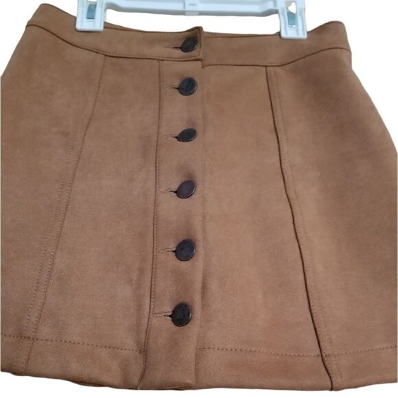 5/$25 Forever 21 suede button up skirt - Picture 2 of 6